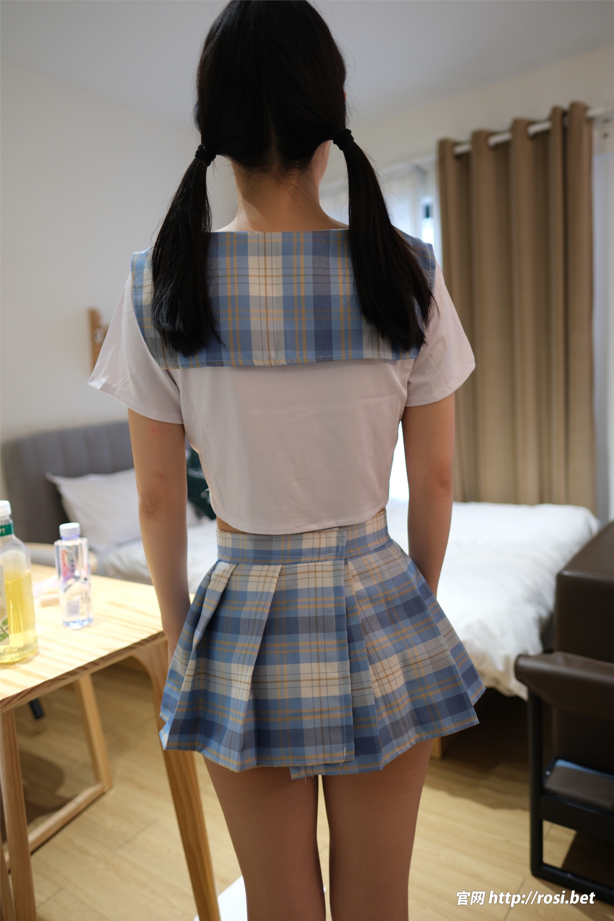 ROSI写真 2024.11.08 NO.4722